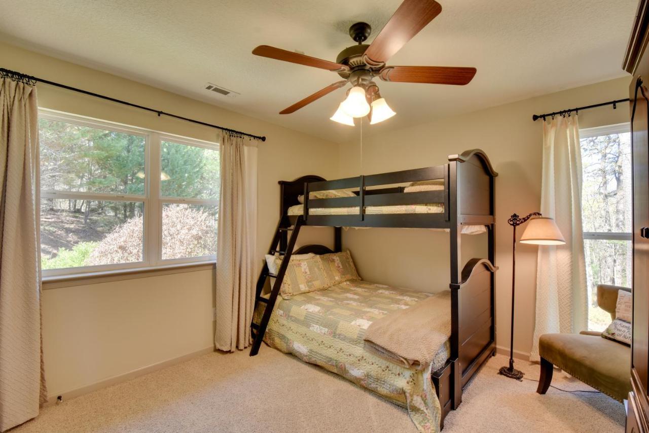 Lakemont Retreat Game Room, Hot Tub, And Mtn Views! エクステリア 写真