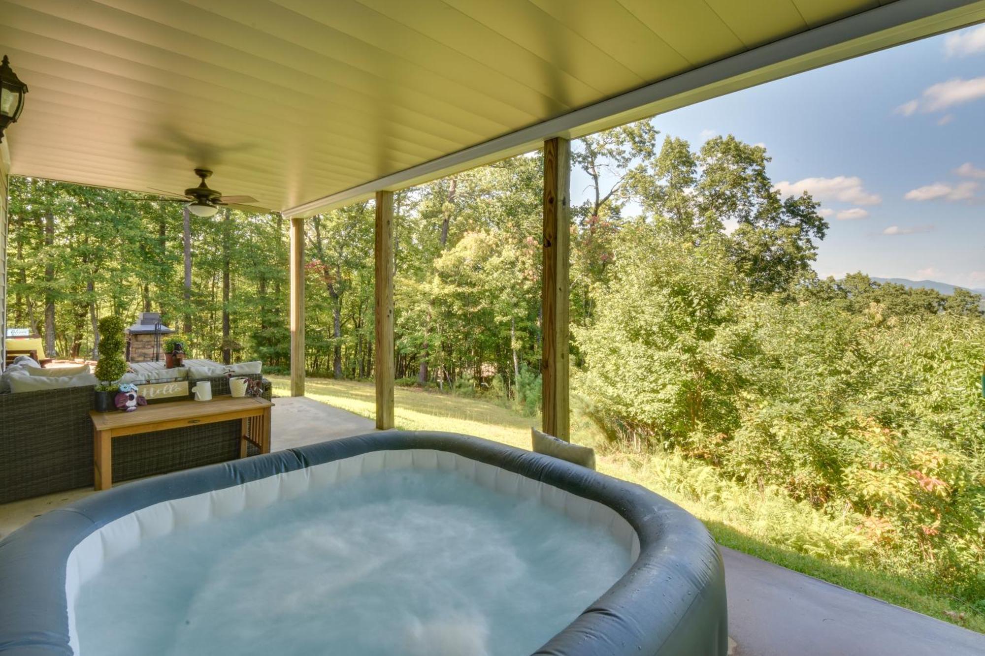 Lakemont Retreat Game Room, Hot Tub, And Mtn Views! エクステリア 写真