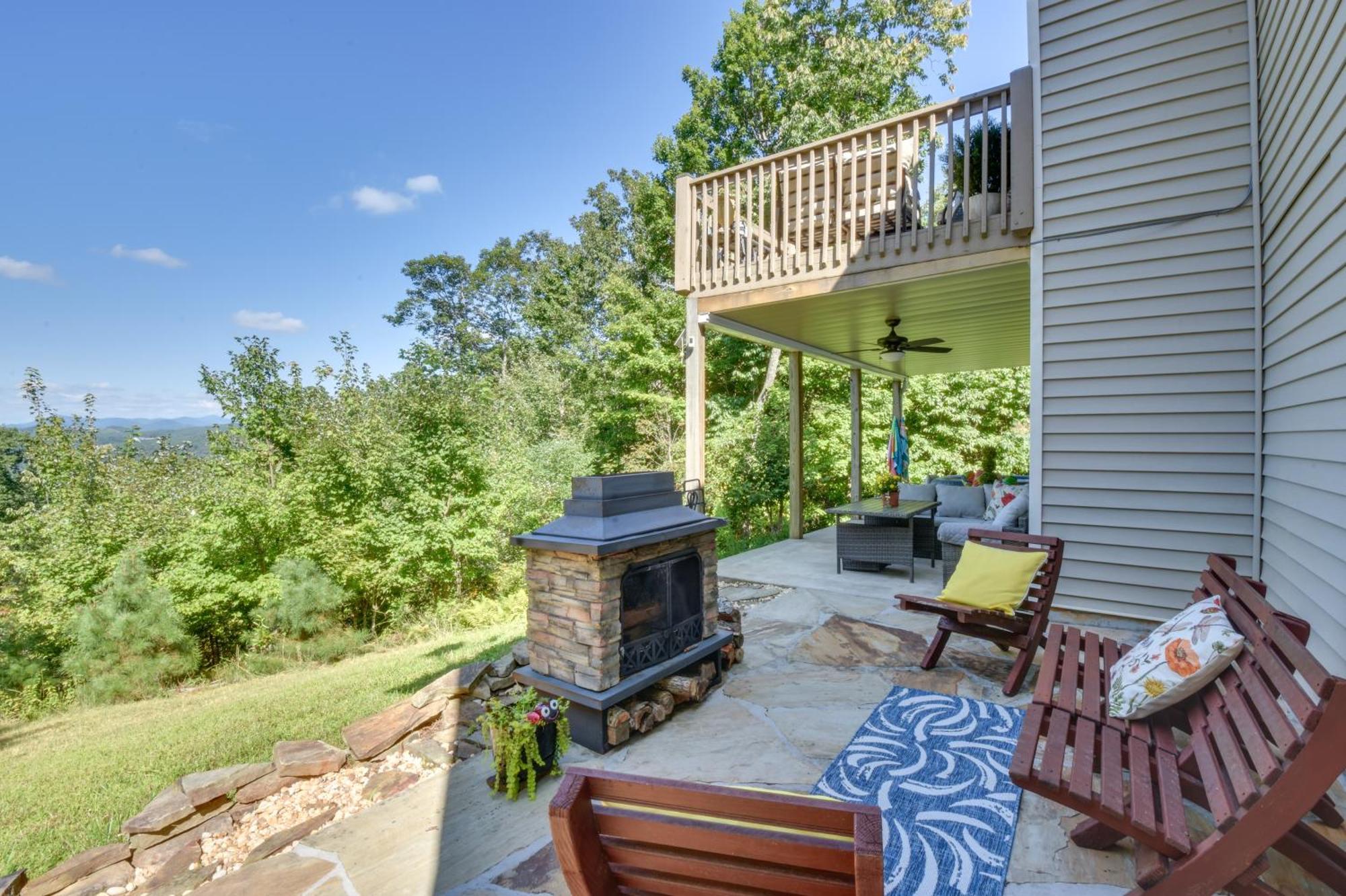 Lakemont Retreat Game Room, Hot Tub, And Mtn Views! エクステリア 写真