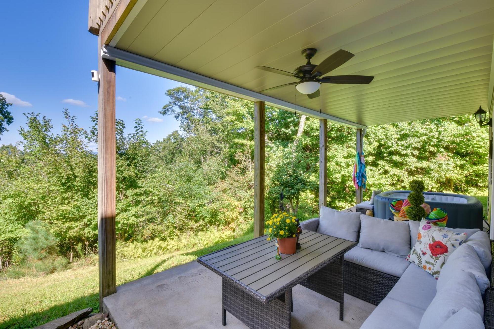 Lakemont Retreat Game Room, Hot Tub, And Mtn Views! エクステリア 写真